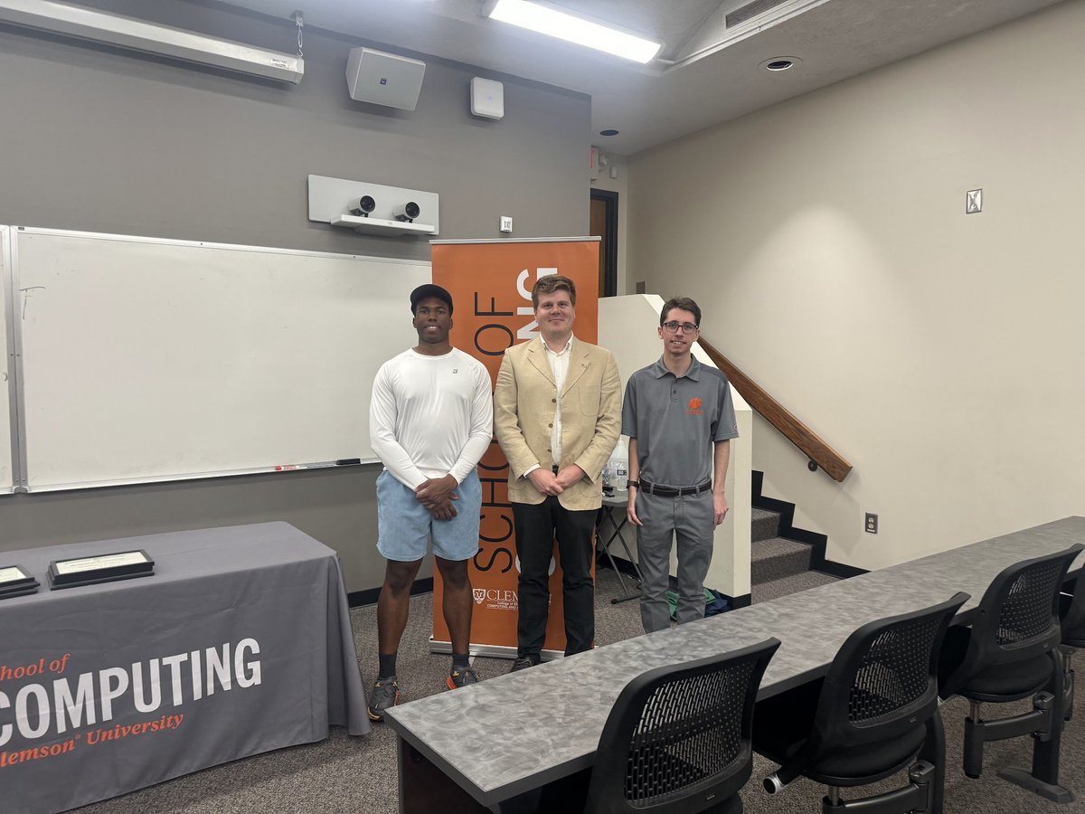 Mert D. Pesé tweet media