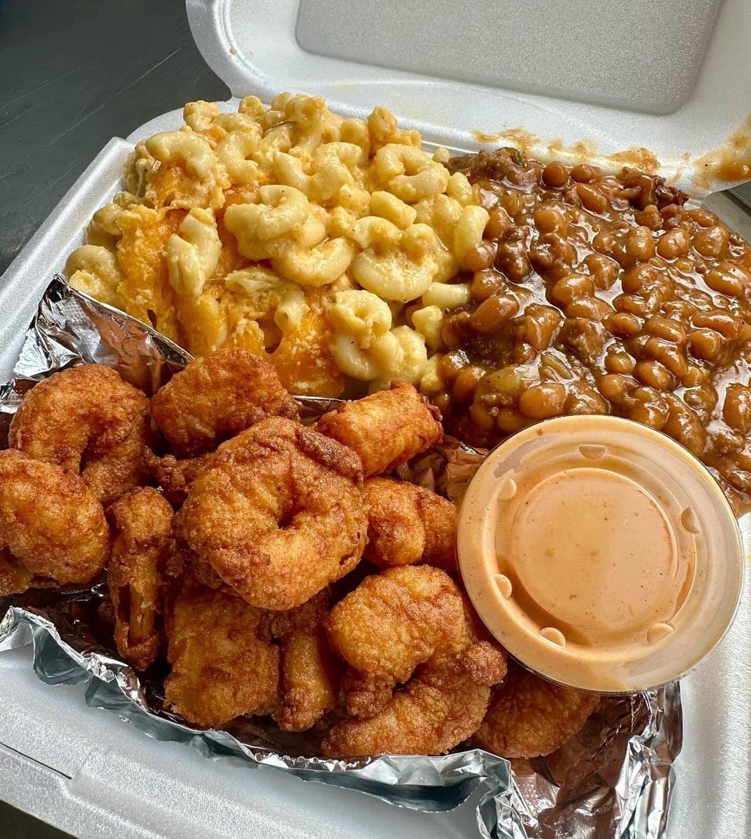 🌹One Less Lonely Girl🌹 tweet media