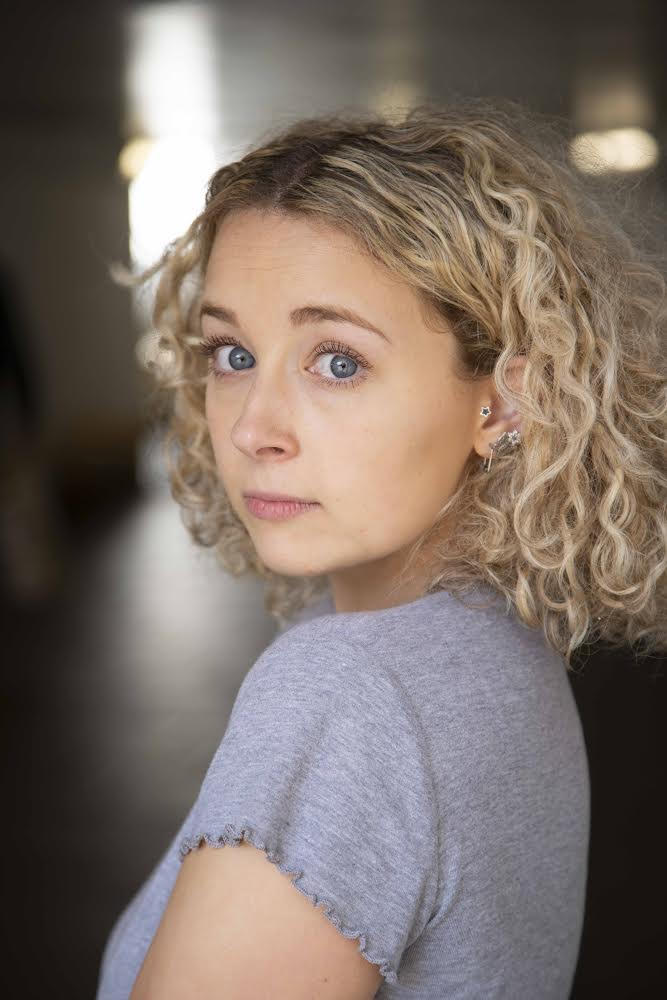 Hello Shakespeareans,

Please see below for information regarding a change in cast member. 
It was a joy to have Chesca Downes as part of the cast for #Tamingoftheshrew, but we wish her well, and look forward to working with her in the future. 
#Shakespeare #whatson #whatsonyork