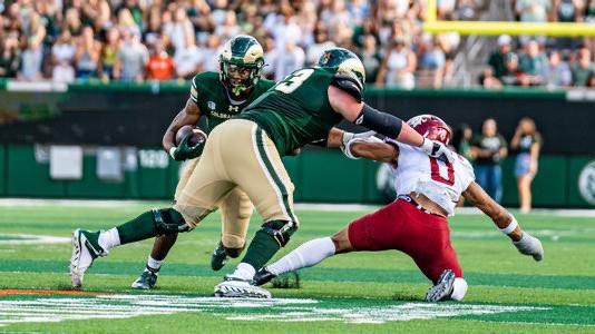 🚨@CGSAllStar Pro Day Result🚨

@Jervis_Oliver17 OG  ➡️ @CSUFootball 

 HT: 6052
 WT: 299
 Hand: 0938
 Arm: 3318
 Wingspan: 8118 👀👀

✅ 40: 5.29

✅ 10: 1.84

✅ Vertical: 28”

✅ Broad: 8-7

✅ SS: 4.92

✅ 3C: 7.78

✅ Bench: 16 reps 

#CGS2024