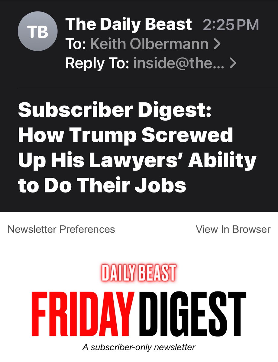 KeithOlbermann's tweet photo. Unfortunate timing here @thedailybeast #unsend https://t.co/woD2exdrNB