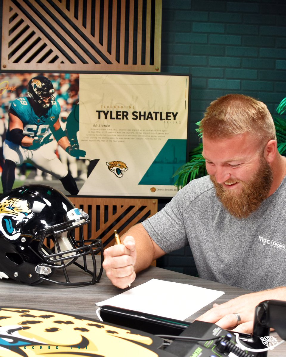 Shat is back! #DUUUVAL