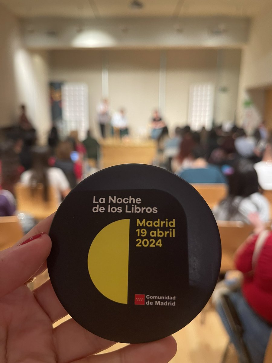 edit_planeta's tweet photo. Así estamos viviendo #LaNochedelosLibros de Madrid junto a nuestros autores @AliceKellen_ @FranciscodPaula Clara Sánchez y Henar Álvarez.

Una velada mágica en la que hemos celebrado el amor por la lectura ¡Gracias @lanochelibros! ¡Hasta el año que viene! 

@Planetadelibros https://t.co/NLOoZwXKOC