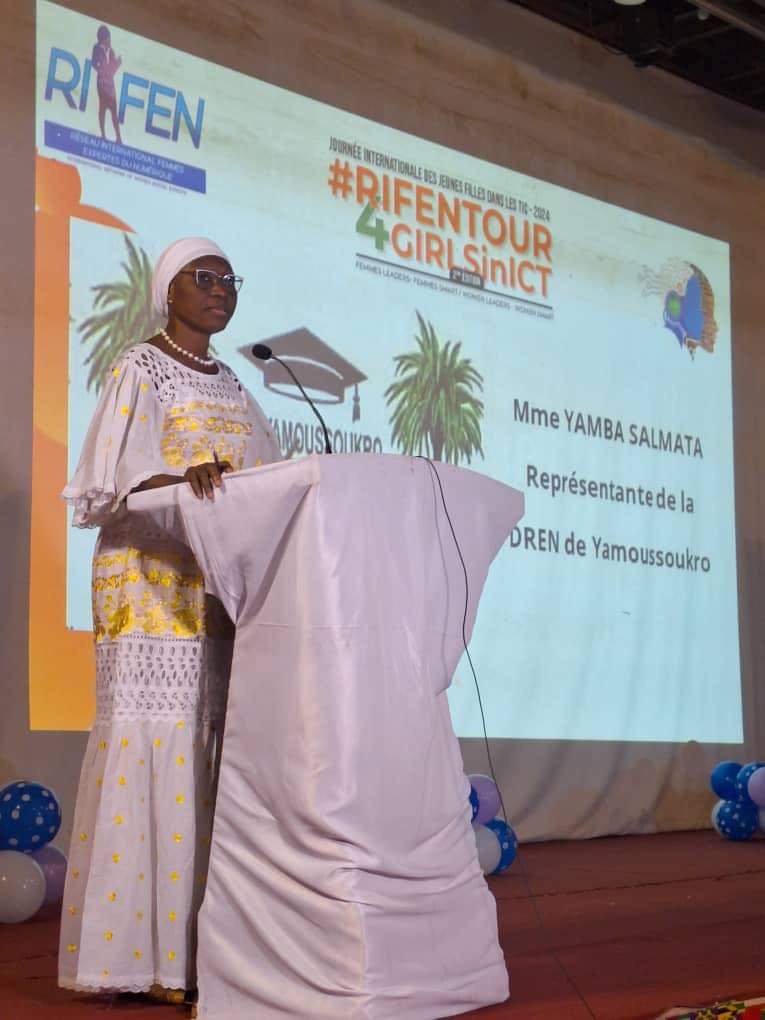 Rifen_CI's tweet photo. #Digital4girls #RIFENTOUR4GIRLSinICT #numeriqueSTEM
Yamoussoukro nous y sommes! https://t.co/JK2GZq5v8R