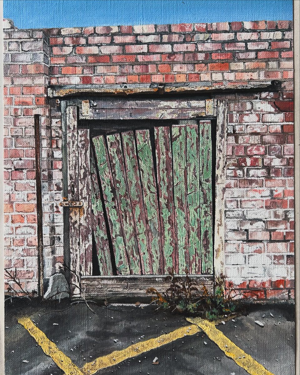 There was a scratching noise coming from behind what was left of this door! Oil on paper, Birmingham. @ichoosemag @GrimArtGroup #AdoorableThursday