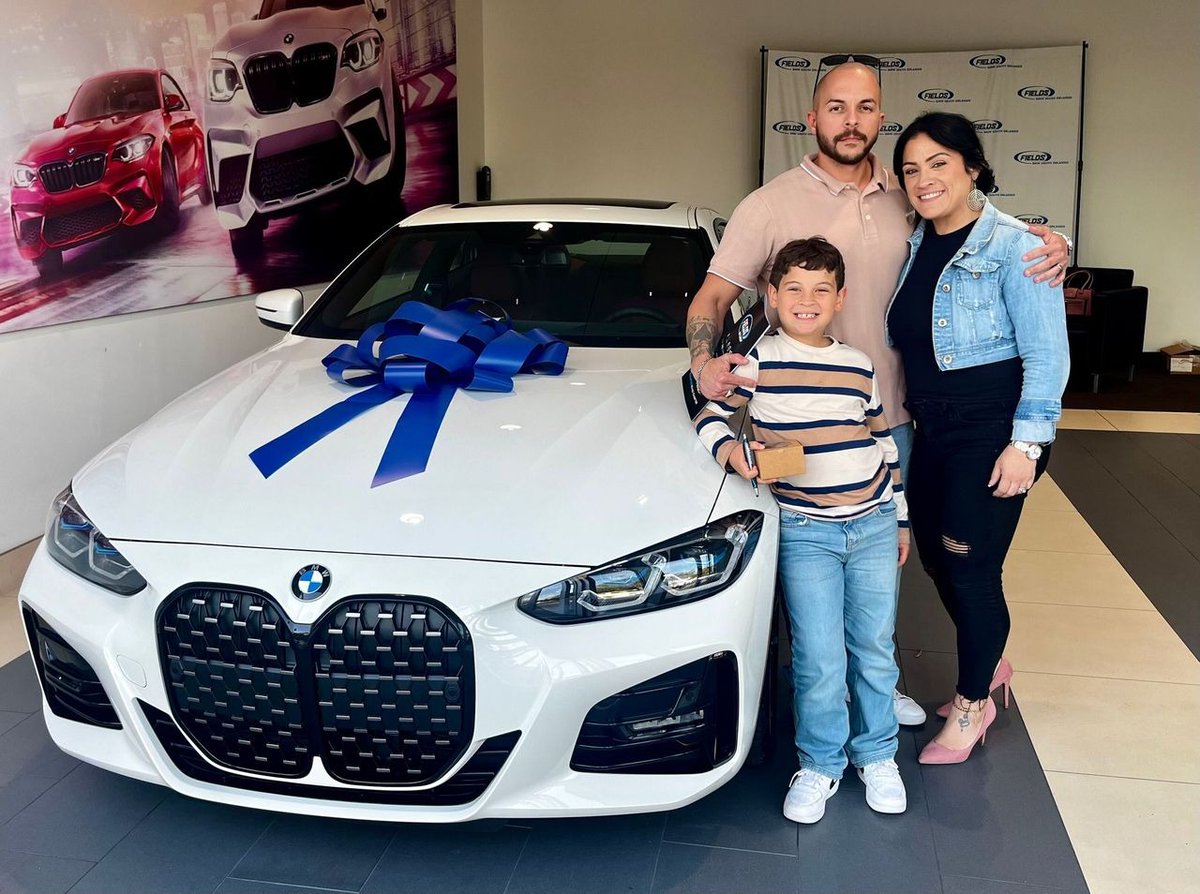 🚗✨ Congrats to the De Arrastia Family on their new 2024 BMW 430i Coupe! Thanks to Michelle Mangini at Fields BMW for exceptional service. Welcome to the #FieldsFamily! Explore at fieldsbmworlando.com. #BMW430i #LuxuryCars #Orlando