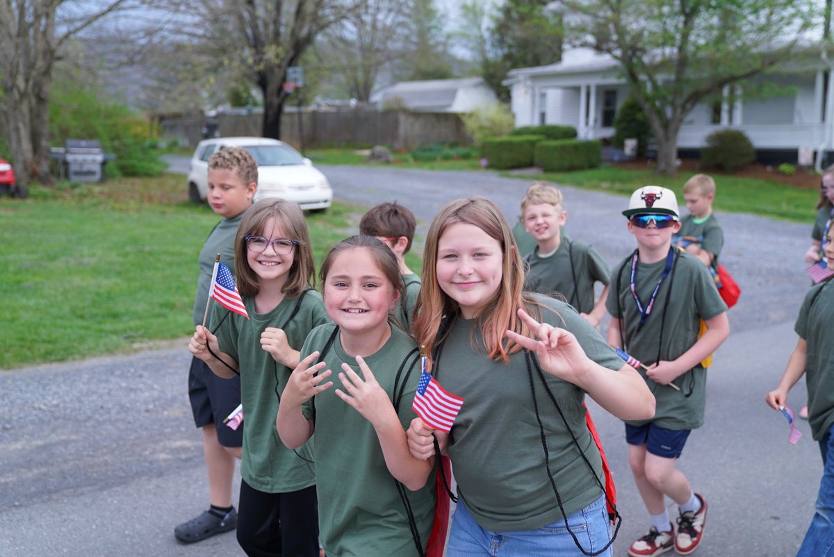 🇺🇸 April is Month of the Military Child 🇺🇸 In support of military families, students, educators, and administrators from Mountain View Elementary and Middle School in Monroe County went on a Ruck March from their school, through the city of Union, and back. Watching the