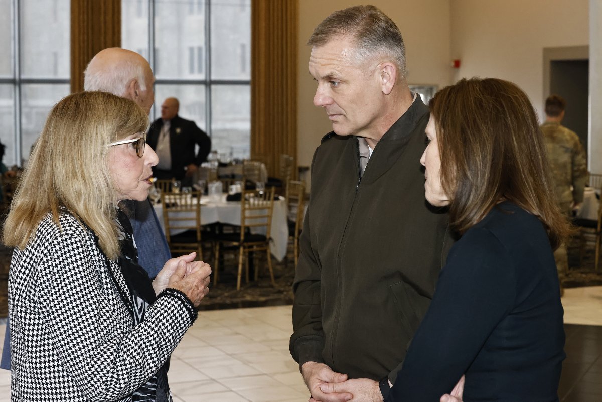 The U.S. Military Academy Equal Opportunity Office hosted the 2024 Days of Remembrance Observance April 18, honoring the nation’s annual commemoration of the Holocaust. This year’s guest speaker was Paula Aspell, who recently completed and released a feature documentary about