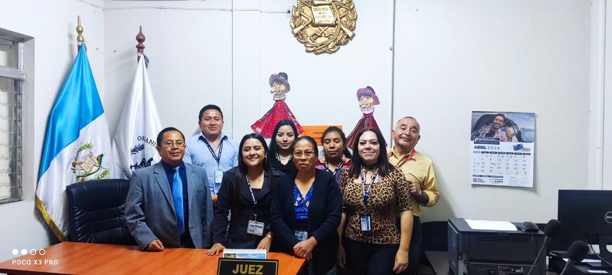 MujerOJ's tweet photo. Visitas de monitoreo de la implementación del Modelo de Atención Especializada en los Juzgados de Paz del departamento de Chimaltenango. #Tecpán #Patzún #SAnJuanComalapa #SanMartinJilotepeque Las visita las realizaron personal de @MujerOJ  M.A. Rita García Lic. Edward Hernández. https://t.co/UrfWAH2gVD