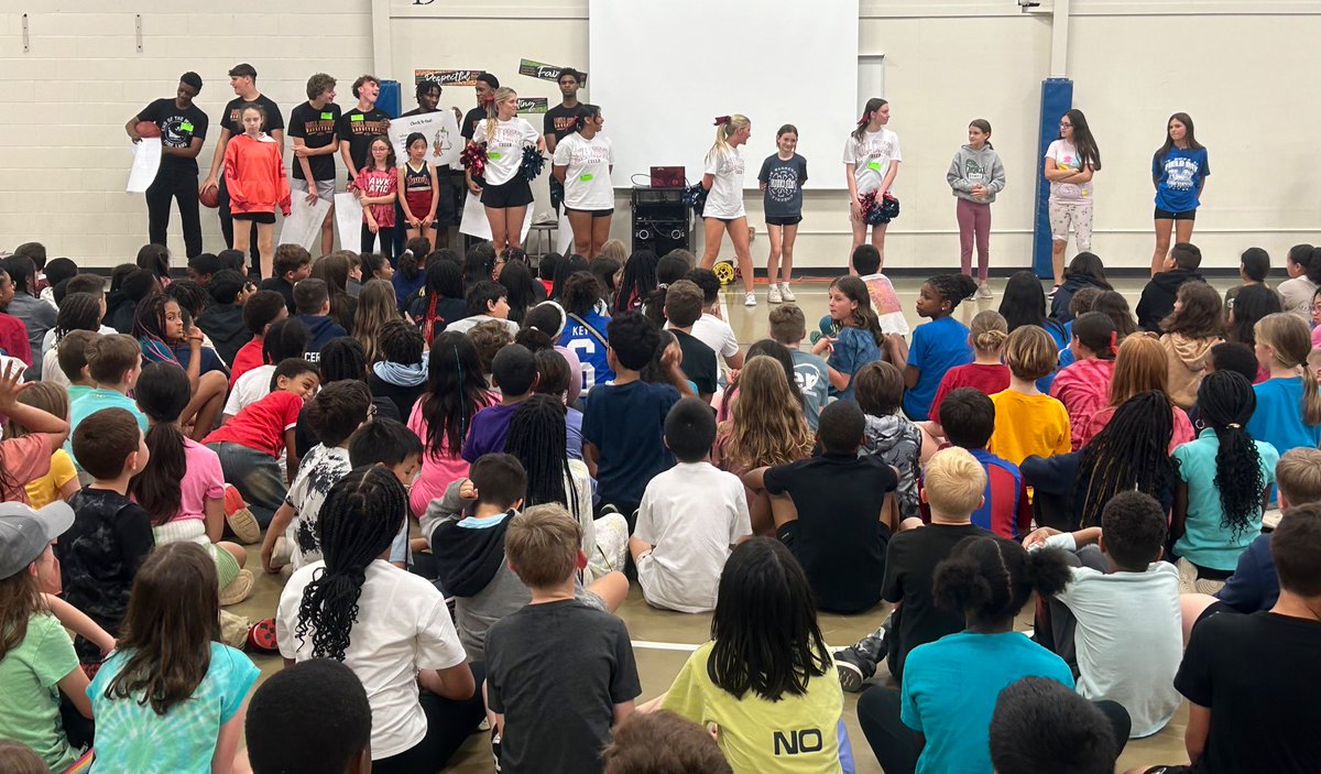 Our @MillCreek_MBB and @MillCreekCheer went over to Ft. Daniel Elementary to do a Pep Rally to kickoff Milestone Testing ! #iMpaCt