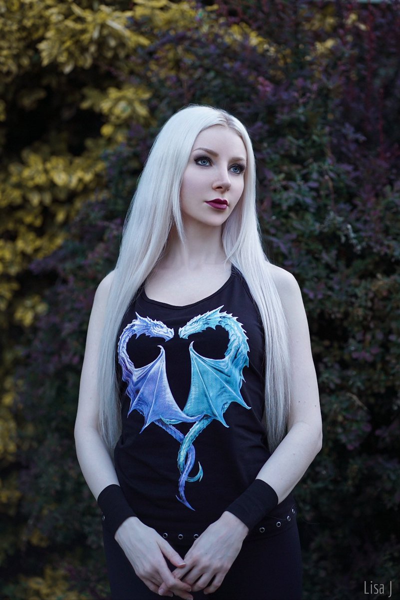 Lishooo's tweet photo. Shirt from @annestokesart Gothicana summer 2023 release through EMP
Modeled by @Lishooo, @worldgothicmodels Vampire Royalty winner 2022
Self portrait
.
.
#emp #annestokes #empfans #gothstyle #gothicfashion #darkfashion #metalgirl #metalchick #gothgirl #altfashion #whitehair https://t.co/TwCamUtbXQ