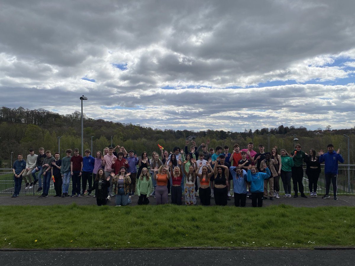 HayleyMcmaihin's tweet image. Lornshill Academy S6 had a fantastic time celebrating their last day in school! It’s been a privilege working with this outstanding group of young people, gonna miss you all 🥹