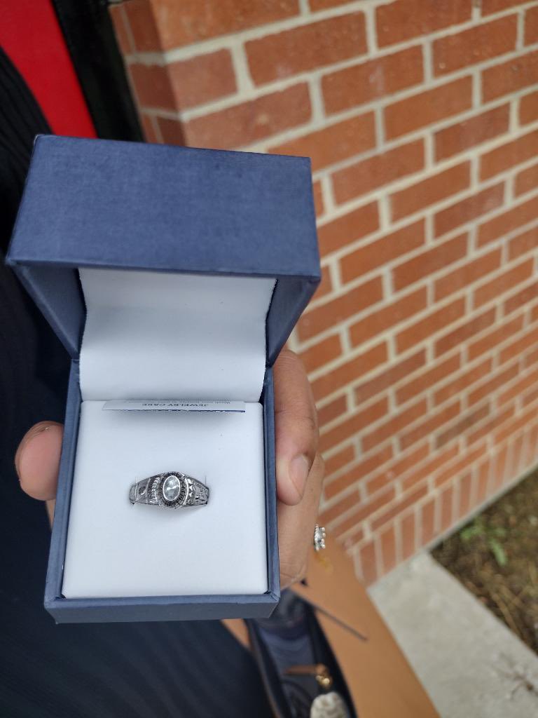 Congratulations to our juniors at todays ring ceremony! 
<a href="/JanyhaM_31/">Ja’nyha</a> <a href="/_Ceniya_S/">Ce’Niya spicer</a> <a href="/tateonah01/">807tate</a> <a href="/PRP_Athletics/">PRP Athletics</a> <a href="/Coachblack23/">Coach Michael Black</a>