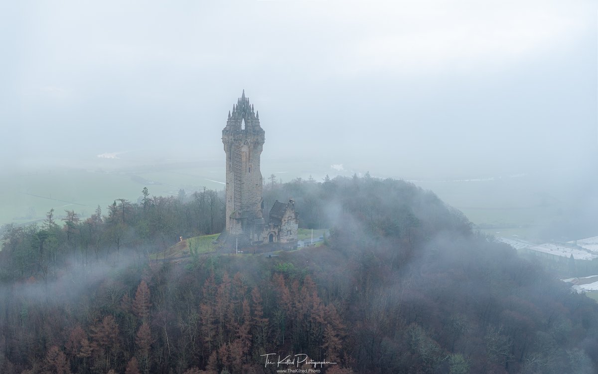 A belated #WallaceWednesday 📷

The National Wallace Monument dedicated to Scotland's national hero, Sir William Wallace sitting a top Abbey Craig  with the morning mist

#WallaceMonument #Scotland #VisitScotland #Stirling #VisitStirling #VisitScotland