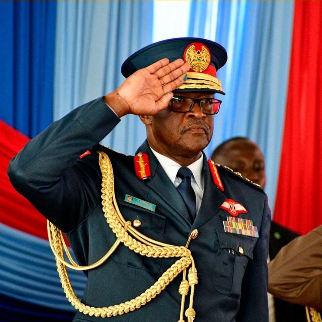 IsmaelLaw2's tweet photo. Rest In power General. Kenya will miss you. https://t.co/1xPOOTkRB9