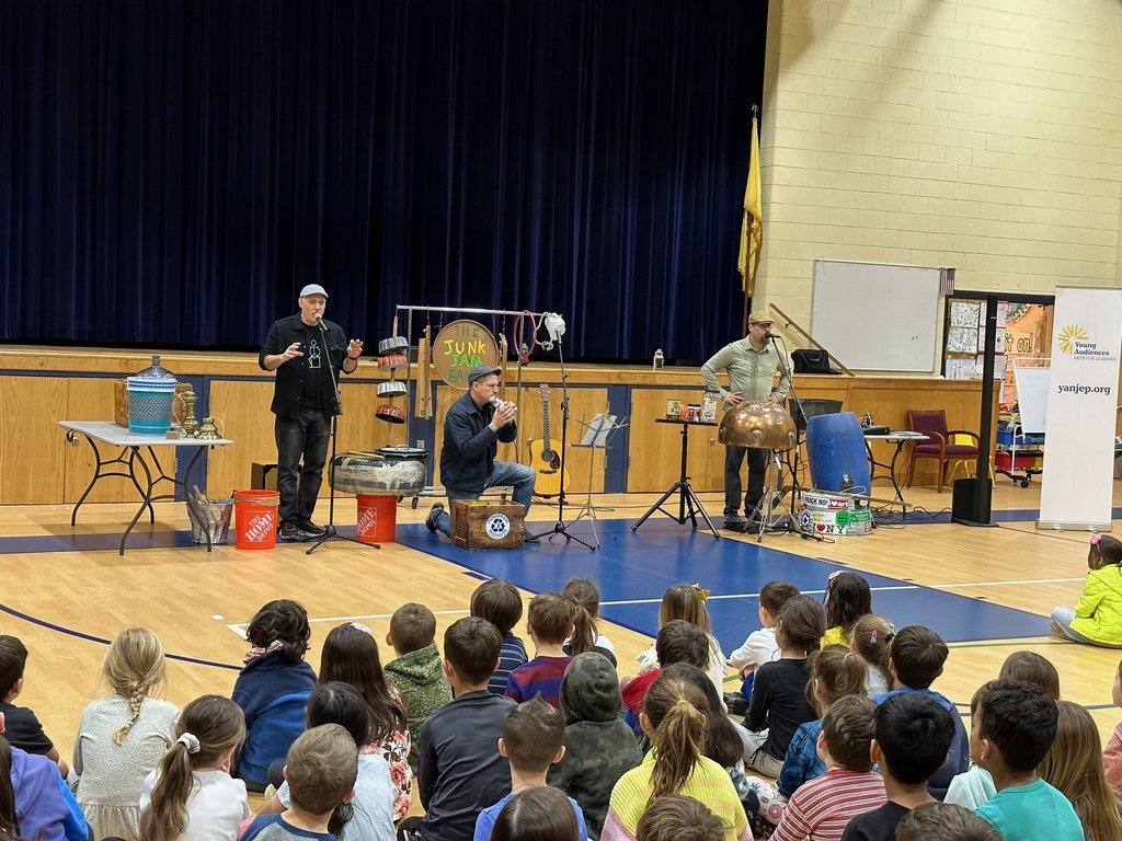 Hilltop welcomed the Junk Jam Band to celebrate Earth Day! The Junk Jam Band uses recycled items as homemade instruments to deliver messages of environmental awareness, social responsibility, and recycling.