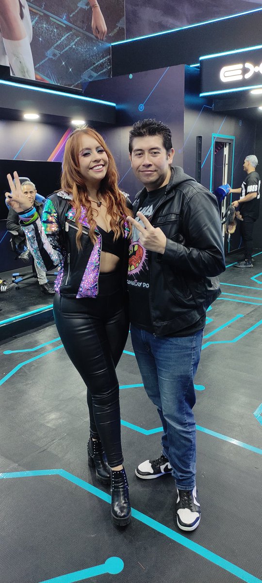 conejolopez9's tweet photo. Con el Amorsh!! mapachoso 🦝😏
Feliz de verte cumplir tus sueños chère
.
.
💜 @tatimapache 💜
#TatiBarrera #EventoGamer #Gamers #GamingCenterETB #Mapache
#Chere https://t.co/rFRfkTkEne