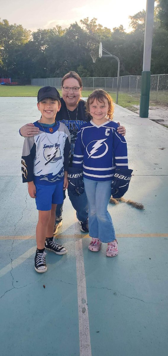 Symmes Elementary (@symmessharks) on Twitter photo Symmes Sharks love the Lightning! Let’s win that cup! <a href="/TBLightning/">Tampa Bay Lightning</a> <a href="/HillsboroughSch/">Hillsborough Schools</a> Symmes Sharks love the Lightning! Let’s win that cup! <a href="/TBLightning/">Tampa Bay Lightning</a> <a href="/HillsboroughSch/">Hillsborough Schools</a>