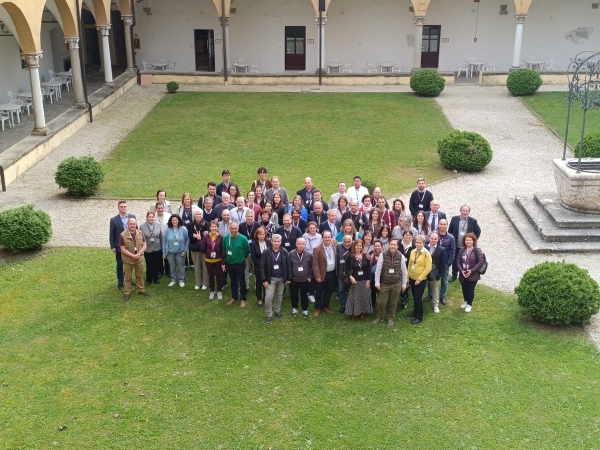 Check out the group photo from the 1st GAM meeting of #LucesCOSTAction held at Casa per Ferie San Marco in Abano Terme! 📸✨