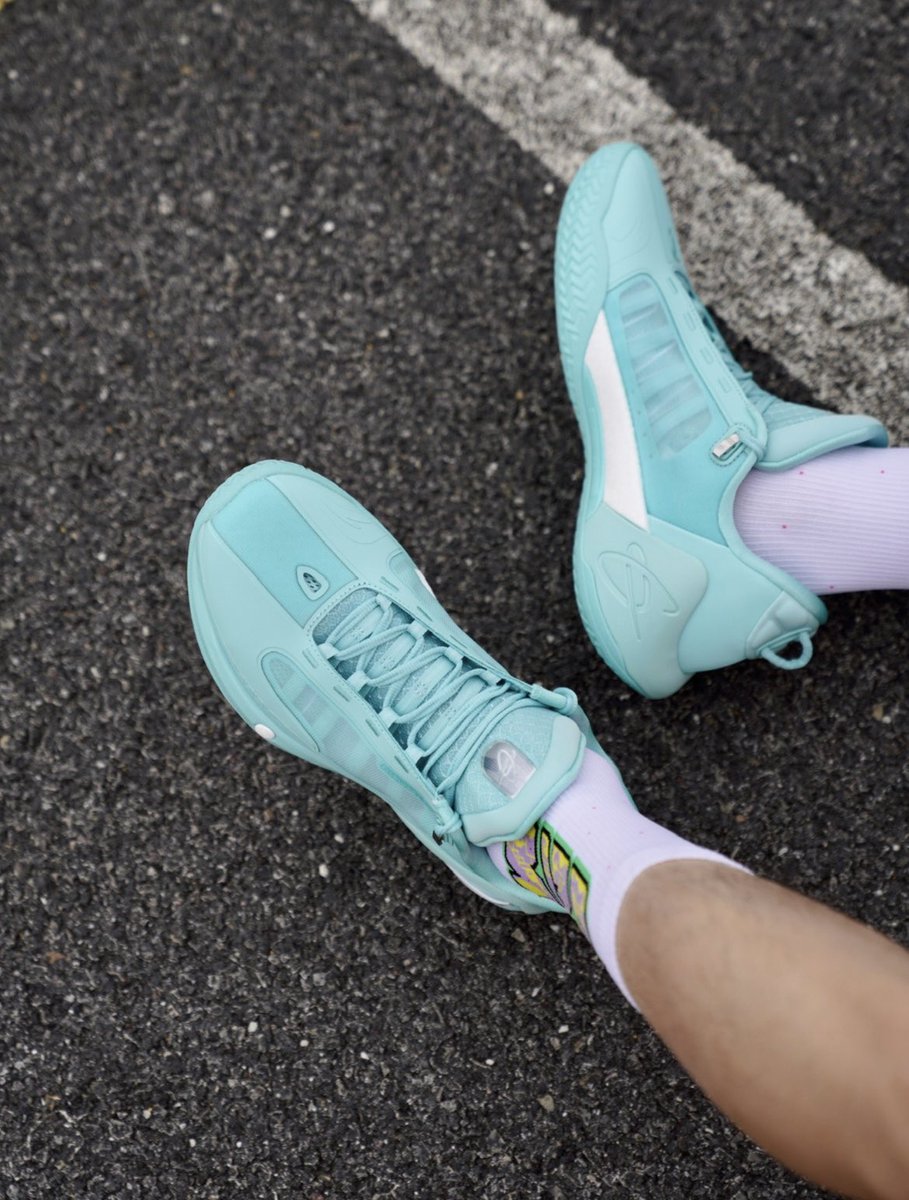 helloshoes1's tweet image. Anta Gordon Hayward GH4 - Hometown

We sell worldwide with free shipping: abigsports.com/collections/to…

#gh4 #anta #antashoes #antagh4 #gordonhayward #hayward4 #gordonhayward4 #antagordonhayward