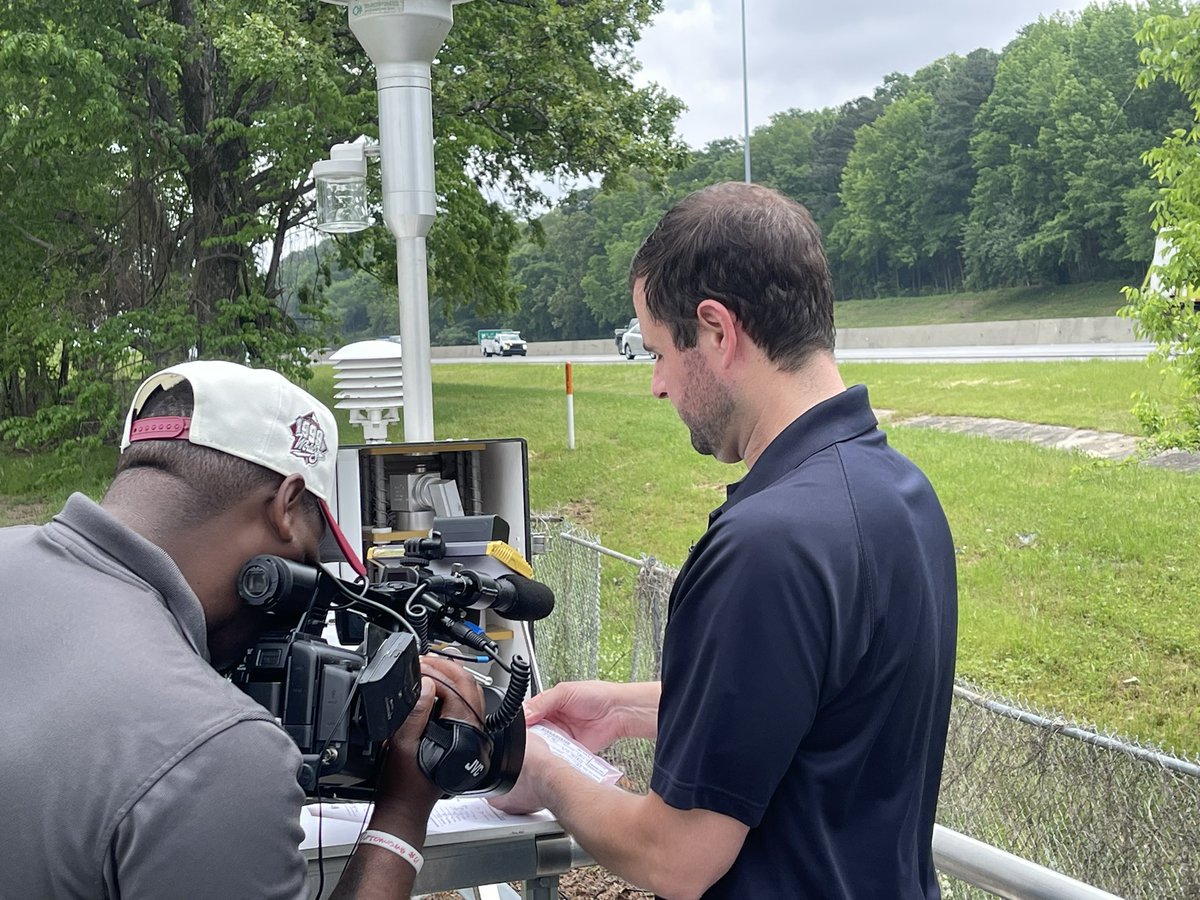 Great visiting with my friend Meteorologist Matt Lacke with the Jefferson County Department of Health today. Matt showed me the inner workings of measuring air quality in our area and how the air quality alerts are issued. More to come on @WBRCnews #firstalert Weather Extra!…