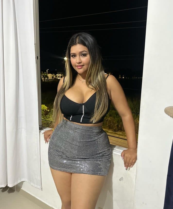 RStarlyne's tweet photo. Coucou mes loulous
Je suis disponible pour tout genre de plan cul 😘😘  bon tarif
Mes nude aussi a partir de 20€ 

Telegram : https://t.co/erc5OJlcUo https://t.co/SdJOUtXfO4
