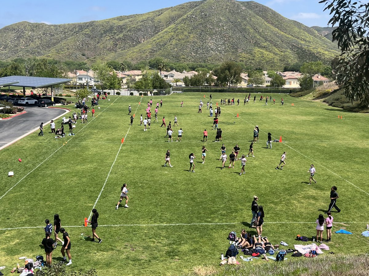 GilRod19's tweet image. Flag Football 🏈 at the Lake.