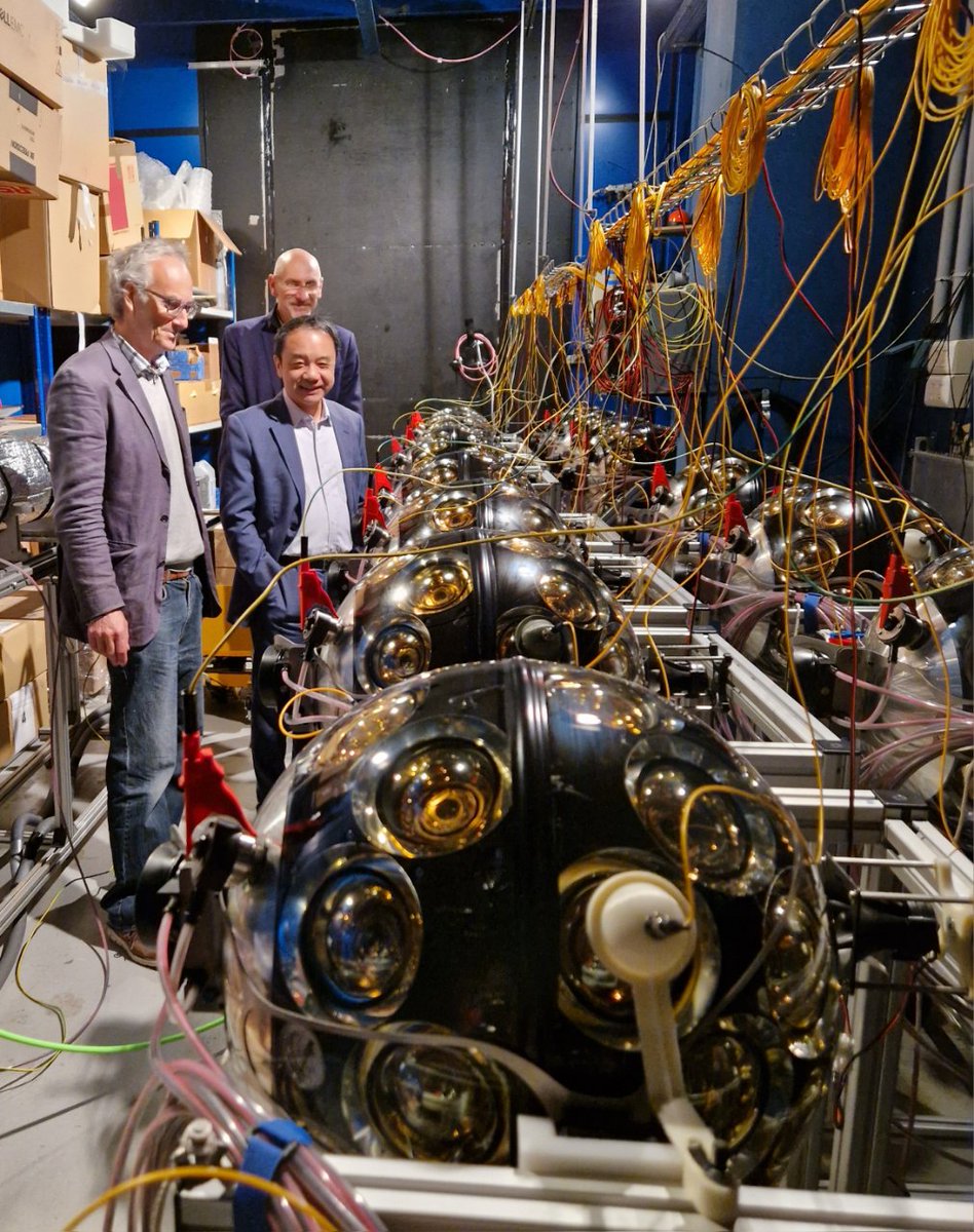 CPPMLuminy's tweet image. Le professeur Yifang Wang, directeur de IHEP et membre de l'académie chinoise de sciences, à Pékin, a visité les installations et réalisations du #CPPM
#IHEP #CAS #Beijing 
@km3net  #LSPM @ATLASexperiment  @LHCbExperiment    @Euclid_FR 
@CNRS_IN2P3 @CNRS_dr12