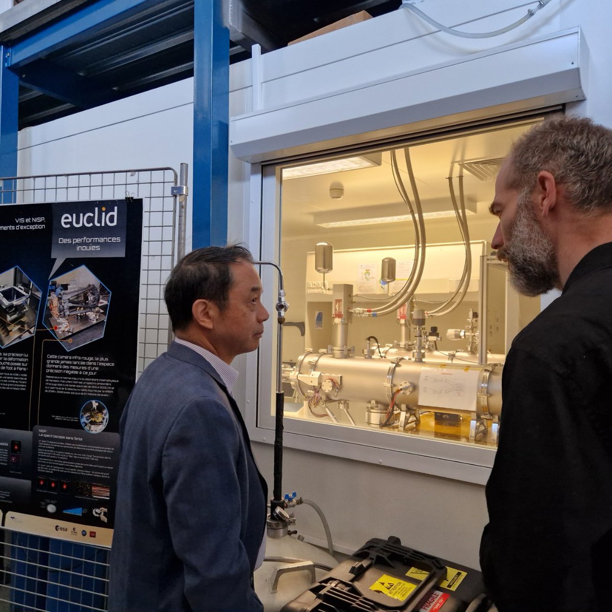 CPPMLuminy's tweet image. Le professeur Yifang Wang, directeur de IHEP et membre de l'académie chinoise de sciences, à Pékin, a visité les installations et réalisations du #CPPM
#IHEP #CAS #Beijing 
@km3net  #LSPM @ATLASexperiment  @LHCbExperiment    @Euclid_FR 
@CNRS_IN2P3 @CNRS_dr12