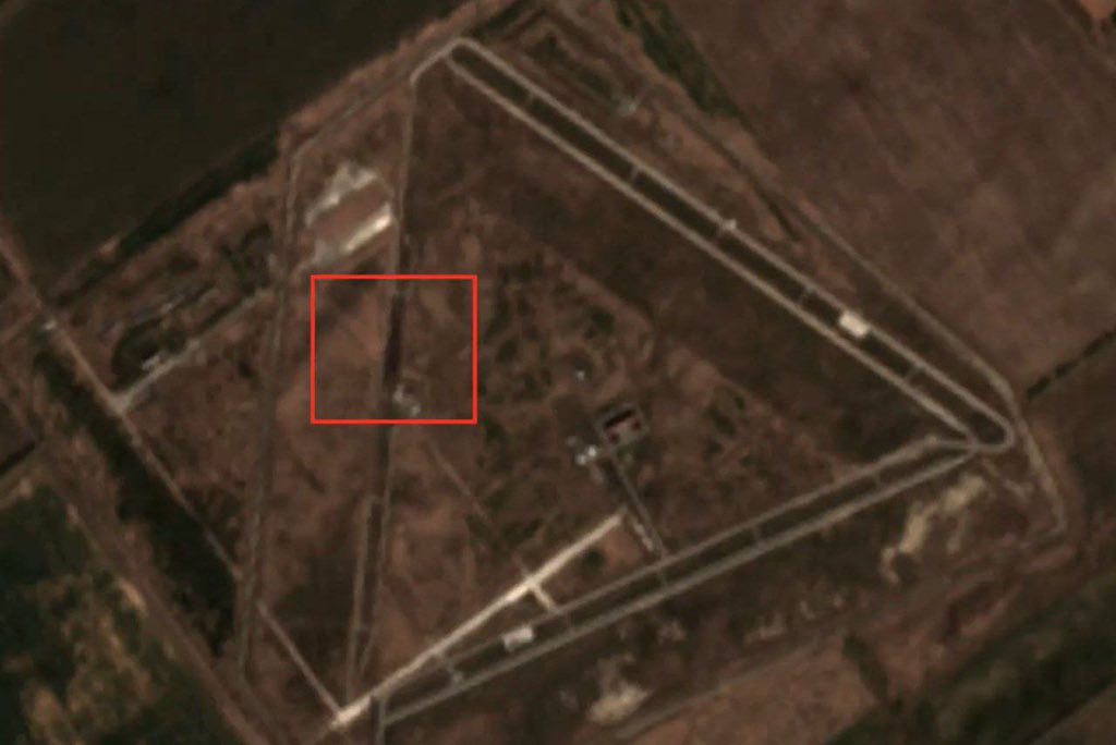 ⚡️Satellite image of the result of the 🇺🇦Ukrainian kamikaze drone hitting the Russian over-the-horizon radar station 29B6 'Container' in 🇷🇺Mordovia The radio electron station was capable of detecting air targets at a distance of up to 3000 km