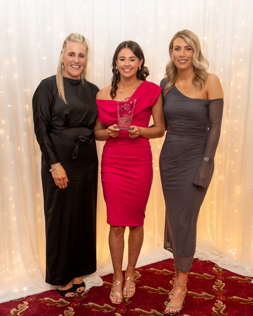 spxcollege's tweet photo. ππ Congratulations to Aoife McOscar on winning an AllStar Award!π So very well deserved!!
#StPiusProud #AwesomeAchievement πππ€
@spxks3 @spxks4 @spxpost16 @StPiusXHEDept1 @CathalMcOscar https://t.co/VYDvChLmQR