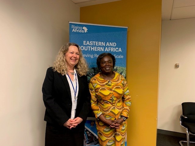 As Co-chair of Global Partnership for Effective Development Cooperation I had a fruitful mtg with @VictoriaKwakwa on the Global Monitoring round on development effectiveness. Also on ongoing @Sida @WorldBank collaboration in Eastern and Southern Africa. @DevCooperation