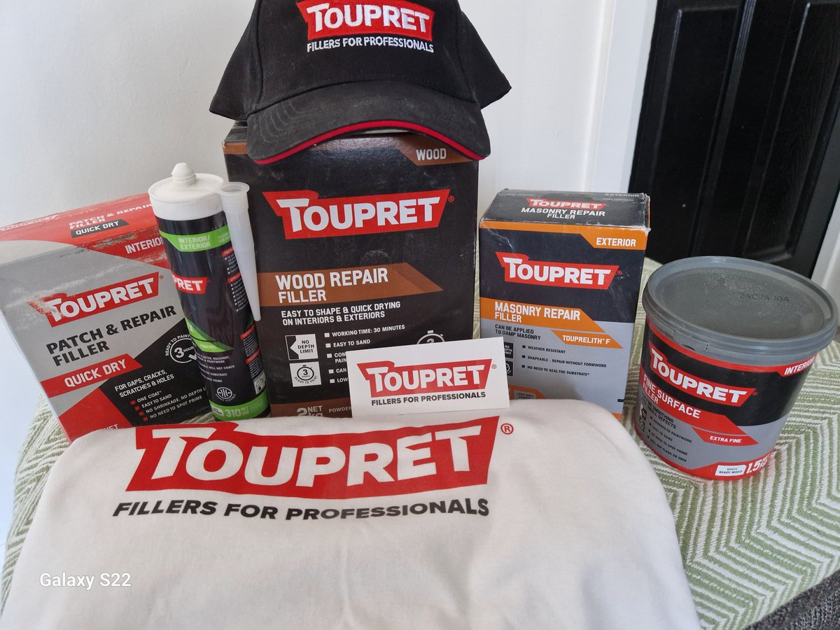 Thanks to @ToupretUK for my competition gifts 💯
