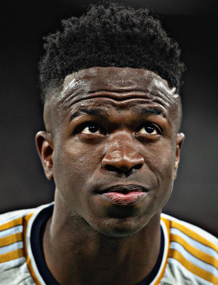 2021/22: 42 G/A in 52 games 
2022/23: 44 G/A in 55 games 
2023/24: 28 G/A in 31 games 

Vinicius Jr is elite. ✨