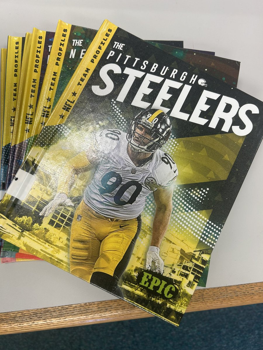 Mitchells_Media's tweet image. Hey @HighsmithHigh5! We are updating our nonfiction section and we made sure to get a brand new #PittsburghSteelers book in honor of #AlexHighsmith. We’re so proud of this #EatonOlympians alum!