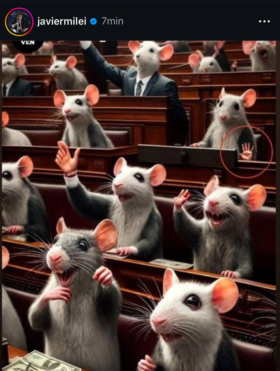 TugoNews's tweet photo. Publica esto después de aumentarle el sueldo a su hermana no se como no se le cae la cara todavía https://t.co/YN4ejSI1JP
