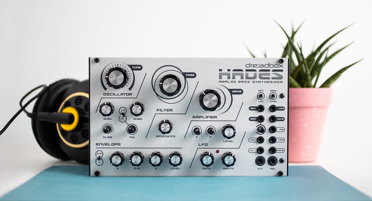 I am inclined to go a bit nuts and get another #synth. I am such a sucker for the #dreadbox #hades synthesizer (base). I love the design, the simplicity, the sound and the ability to put it in a #eurorack.

Ugh... I have am weak in the face of cool gadget

dreadbox-fx.com/hades-reissue/