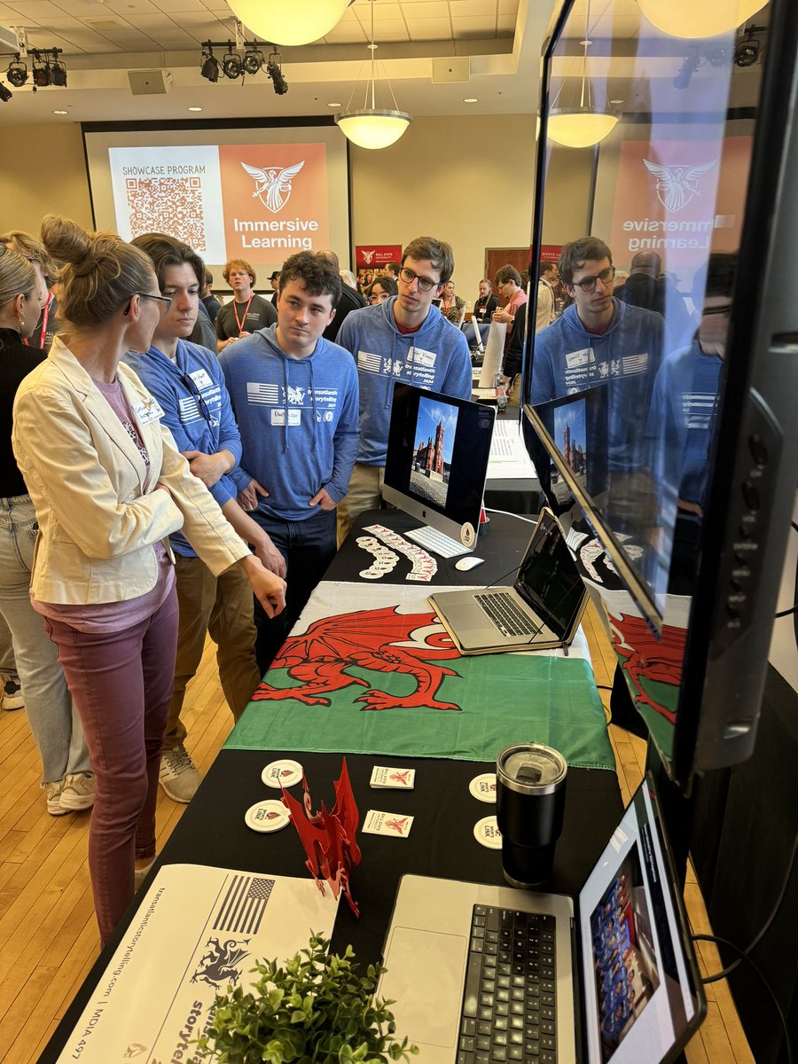 Terrific turnout today as we shared the #TransatlanticStorytelling project with our Ball State & @BSUImmersive community. 🌐➡️ Link in our bio and more coming soon! #BallState #CardiffMet @BSUCCIM @MetBroadcast @BallStateMedia