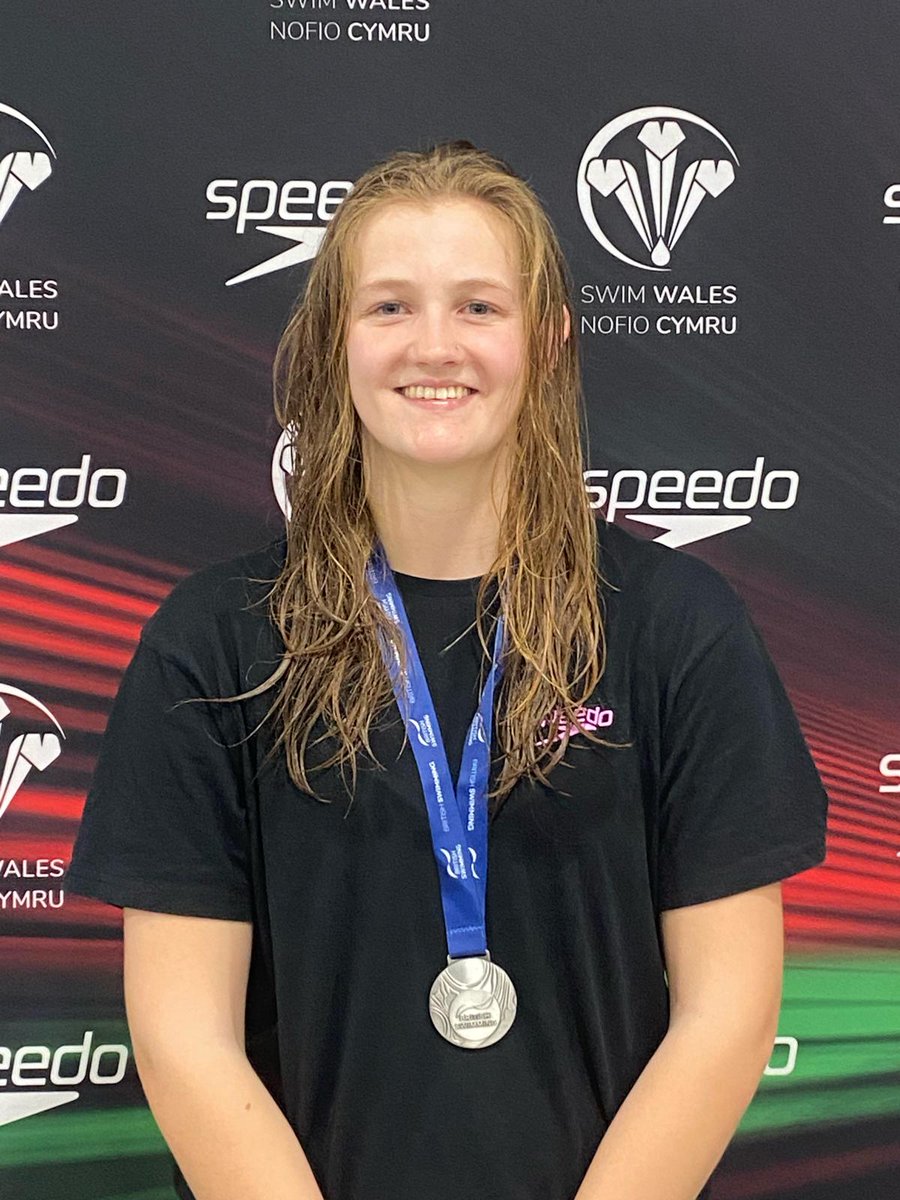 💥Katie Walton at British Masters 2024💥 Take a bow!! 🧡Katie won a Fantastic 200 IM silver🥈today! 🧡 And came 6th 50 fly and 6th 100 free- she will be back for more racing this weekend at the Wales National pool in Swansea! 🍀Good luck for the rest of the meet! @Taff10