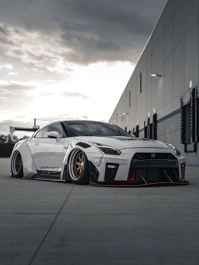 #Nissan GTR 🍁