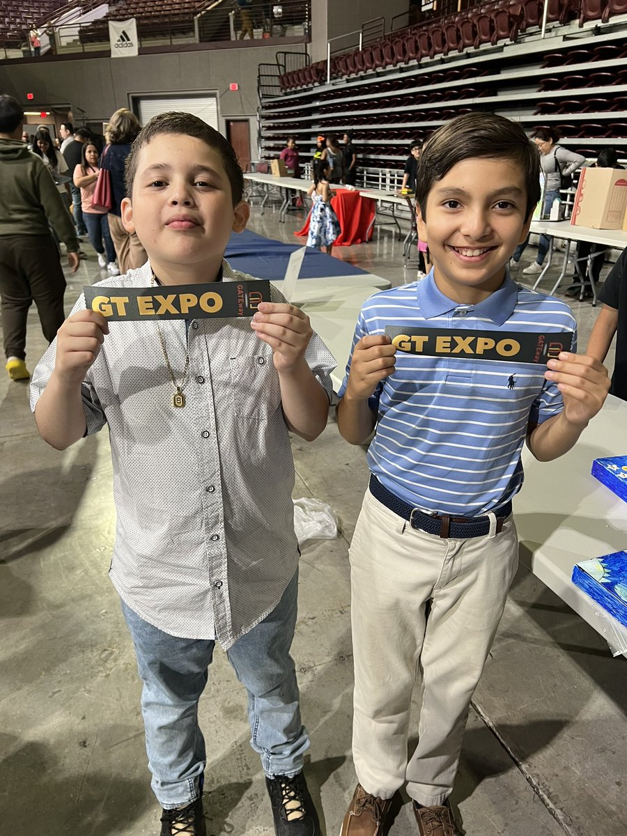 MsDelaney504's tweet photo. I am so proud of all my students who participated in the GT Expo! Their creativity, hard work, and collaboration has been amazing to watch! @Escamilla_AISD #myaldine https://t.co/j9hwROSGgN