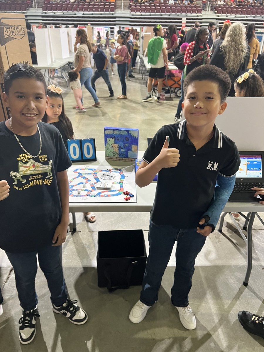 MsDelaney504's tweet photo. I am so proud of all my students who participated in the GT Expo! Their creativity, hard work, and collaboration has been amazing to watch! @Escamilla_AISD #myaldine https://t.co/j9hwROSGgN