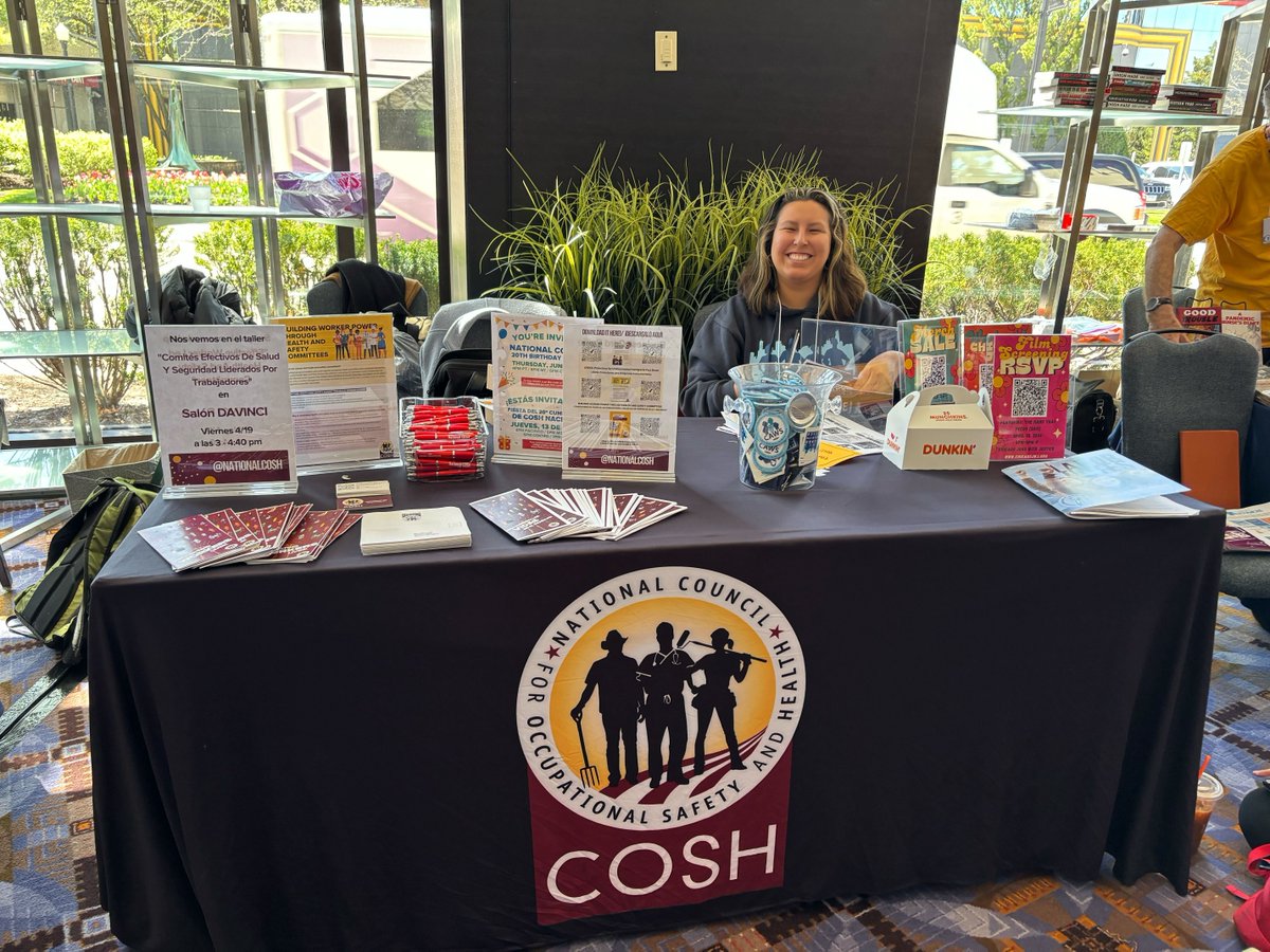 COSH Network out in full force at #LaborNotes2024 ✊🏽📣 @WeCount_FL @ChicagoJwJ