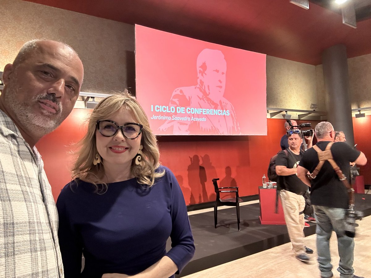 Clausura del I Ciclo de Conferencias Jerónimo Saavedra a manos del SG del @PSOECanarias y Ministro de Política Territorial y Memoria Democrática @avtorresp 

#memoriademocrática
#EspañaAvanza