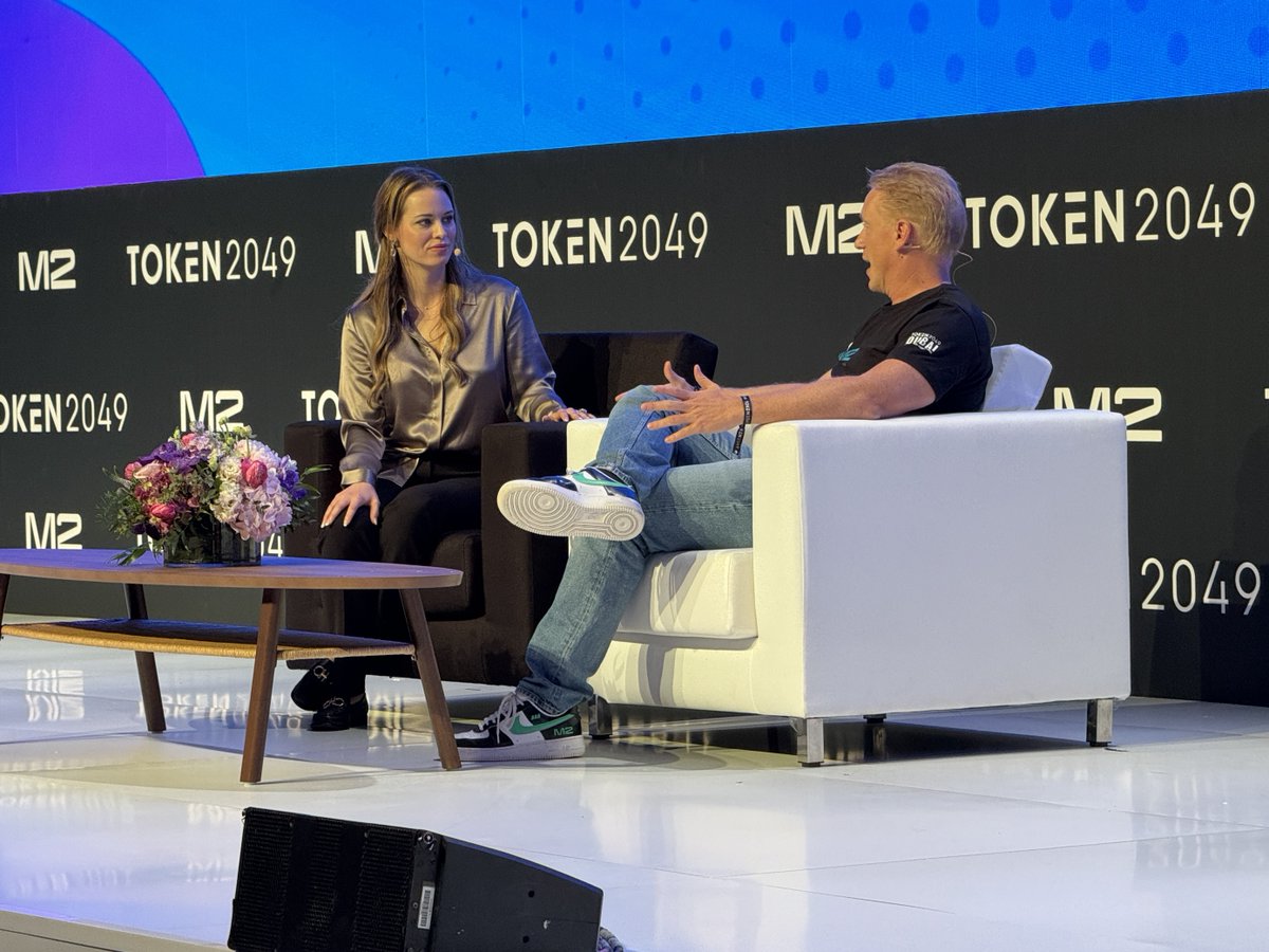 Perianne interviewed @M2Stefan, the CEO of M2, a new exchange making waves on the #crypto scene, at the @Token2049 Dubai earlier today!