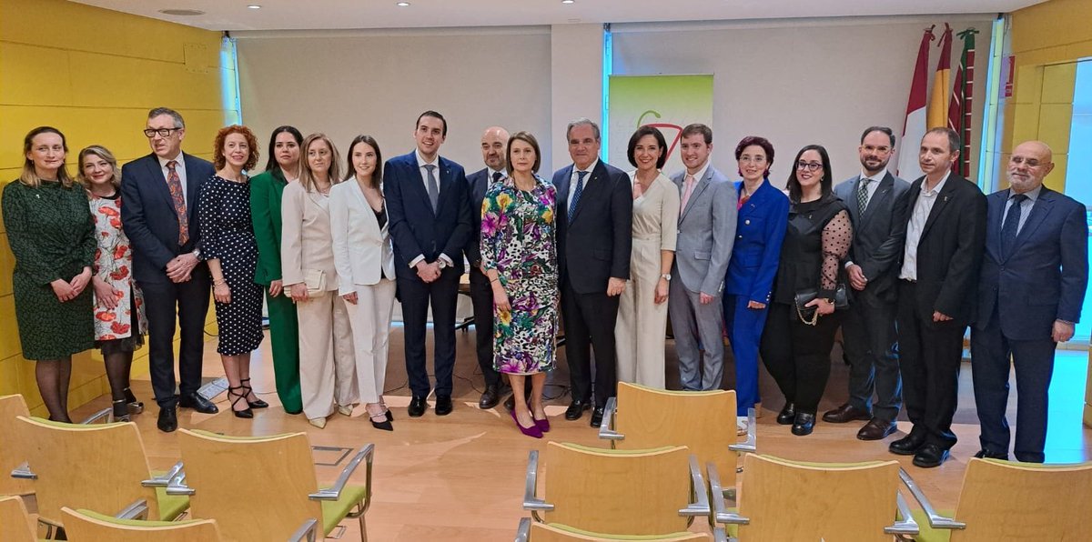 Consejo General Colegios Farmacéuticos tweet media