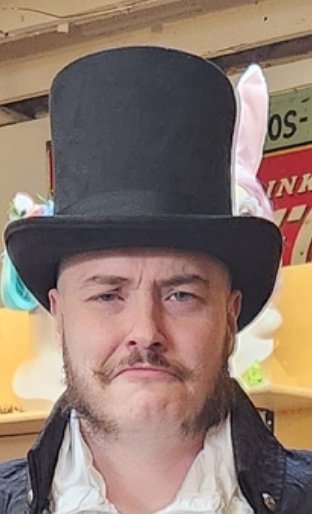 On my way to @ESLDota2 Birmingham and I got a tophat cause I thought it would be funny British look but now I gotta wear it on the airplane the whole time cause I don't have a box and I look like a insane person wish me luck making it on my 19 hr journey plz mercy TSA