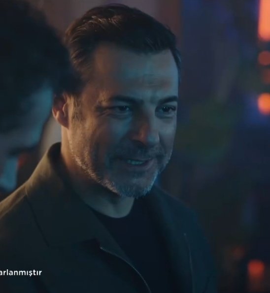 Rosachanceka's tweet photo. Dizinin karizma seviyesini karşılayan üçlüye focus ❤️‍🔥❤️‍🔥❤️‍🔥
#Kızılcıkserbeti https://t.co/wT78TSTRbR
