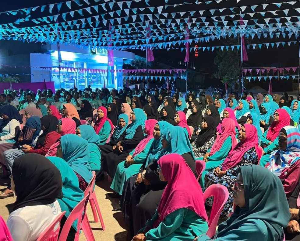 mifaharu ḩusnee mubaarikah migon'di hoadhaidhinumah athukuri Olhaalaa kuriah nukume mithibee 
#މިފަހަރުޙުސްނީ
4️⃣✅
#ManadhooDhaairaa
#Husnee2024 
#dhivehingeraajje 
#Vote4Husnee
#Majilis2024
#DhiveheengeRaajjeMajileeha