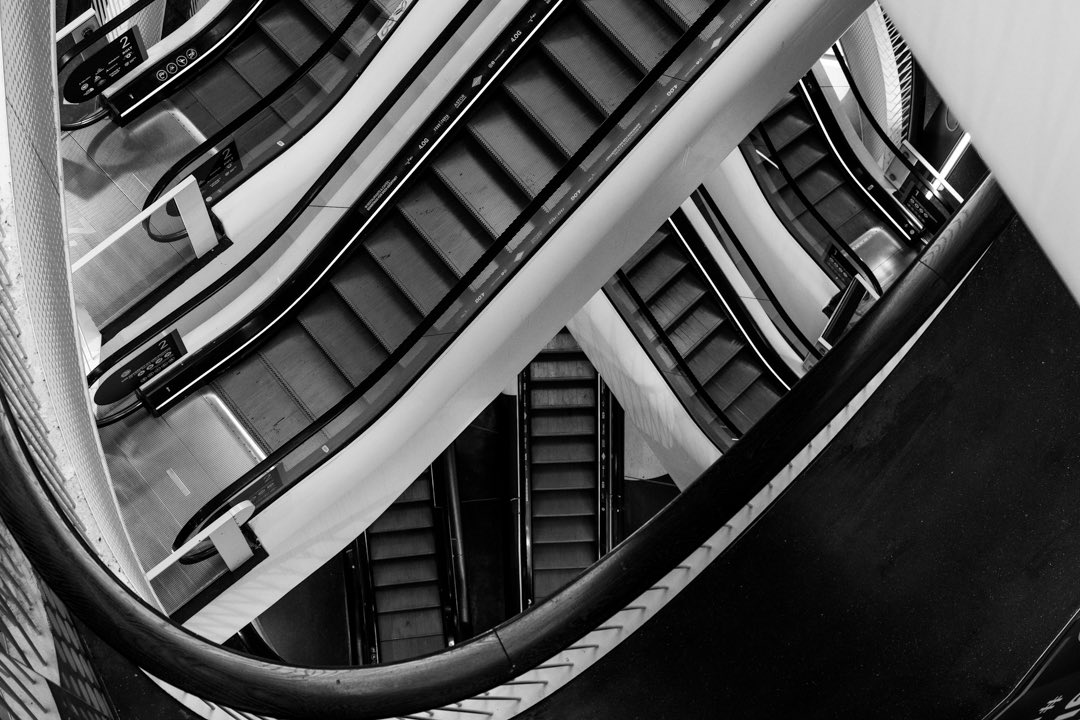 Maze

#thephotohour
#fineart_photobw
#fineart 
#monoart
#bw_lover
#bw_society
#bnw_society
#noiretblanc
#bnw_captures
#monochrome
#blackandwhitephotography
#bnw
#blackandwhite
#bnwphotography
#lensculture
#architecturephotography